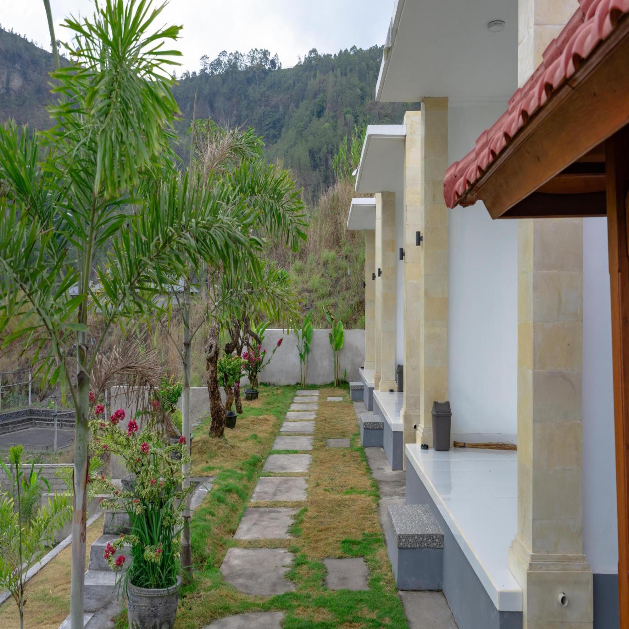 Batur Kencana Villa Mitra Reddoorz Baturaja (Bali) Exterior foto